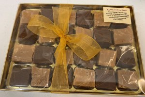 fudge box 24 pieces